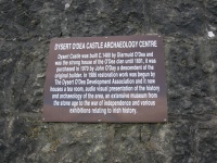 Dysert O_Dea Castle plaque.jpg